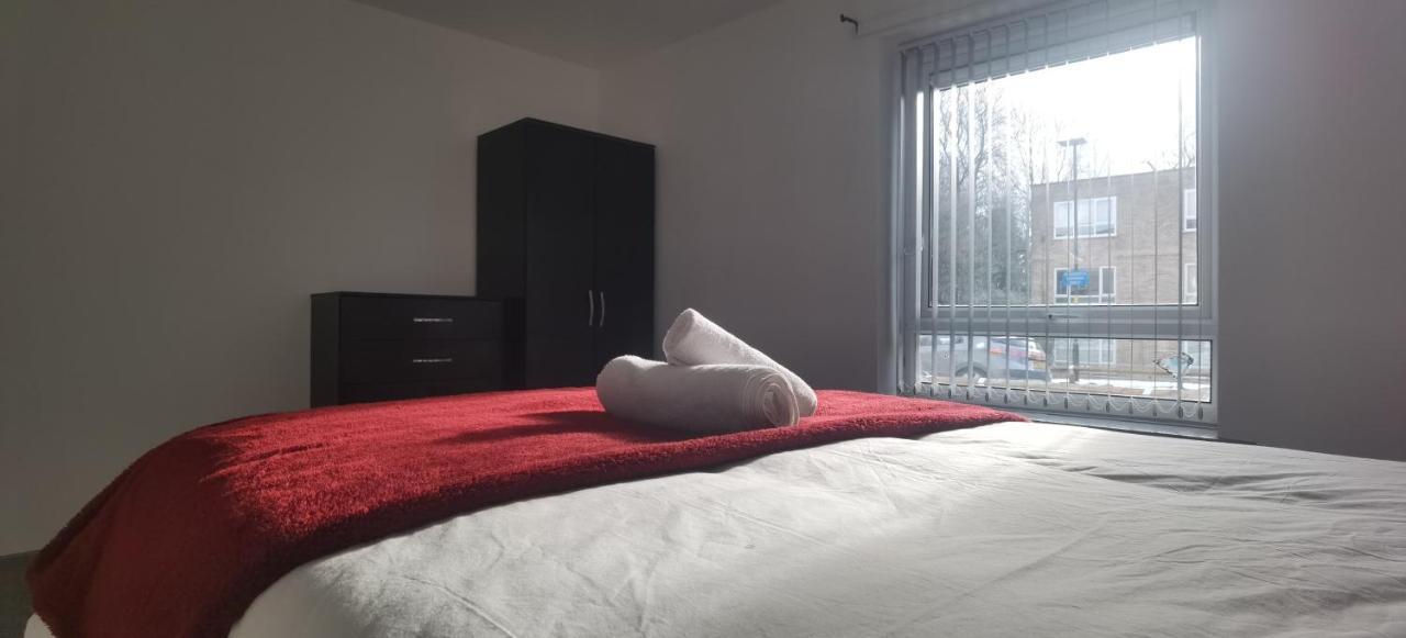 Lovely 3 Bed Ground Floor Apartment Near Qe Hospital Harborne Birmingham New Exterior photo